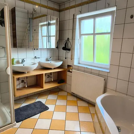 7 Personen Herrieden
